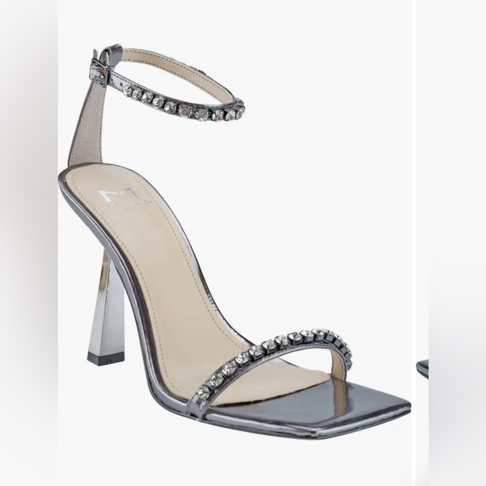 Marc fisher heels